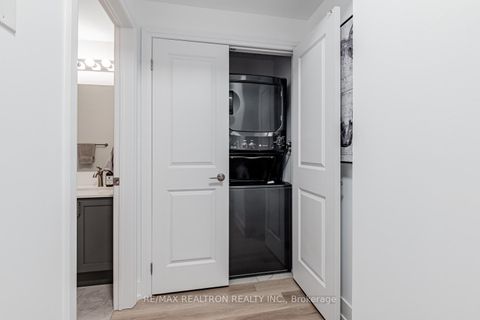 Photo 25 at 116 - 302 Essa Road, Ardagh, Barrie