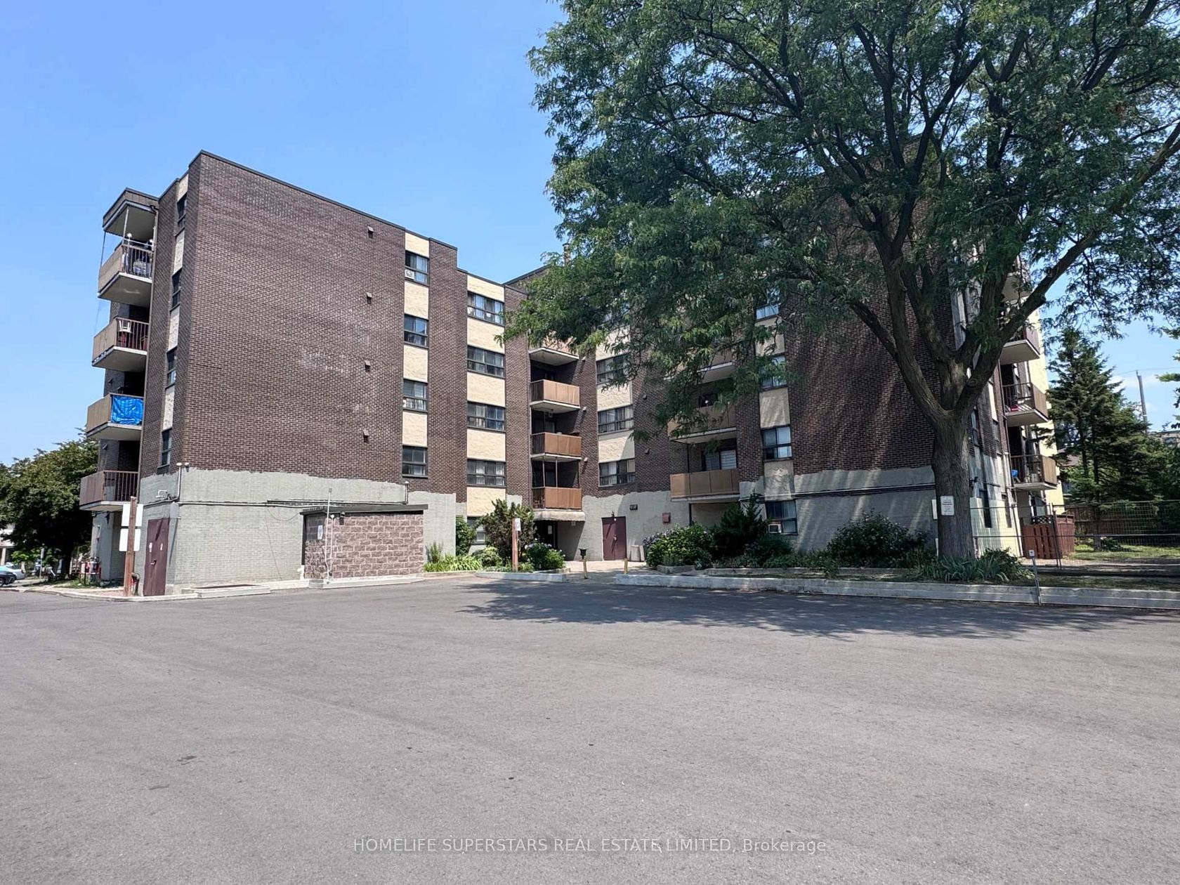 202 - 1445 Wilson Avenue, CFB, Toronto photo 9