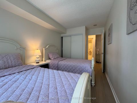 Photo 8 at 812 - 185 Oneida Crescent, Langstaff, Richmond Hill