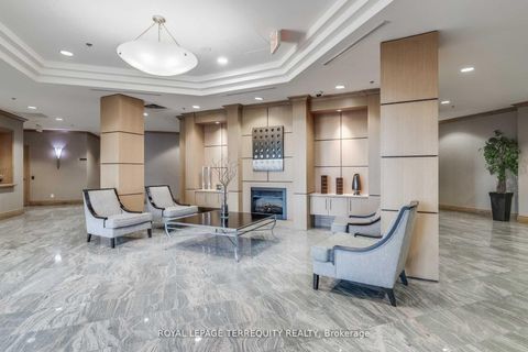 Photo 14 at 812 - 185 Oneida Crescent, Langstaff, Richmond Hill