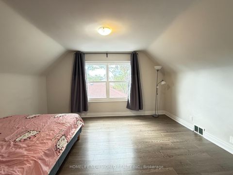 Photo 25 at 111 Vauxhall Drive, Dorset Park, Toronto