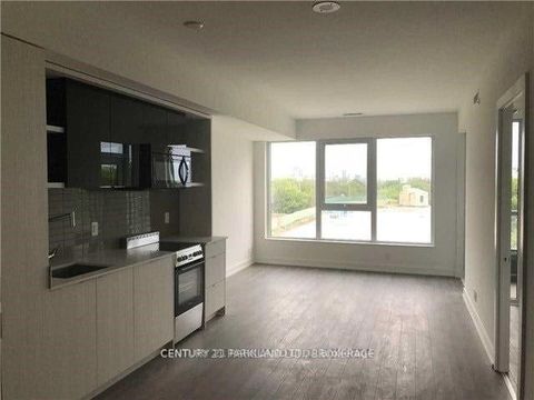 Photo 1 at 312 - 6 Parkwood Avenue, Casa Loma, Toronto