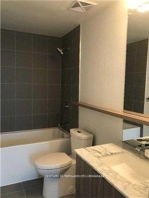 Photo 3 at 312 - 6 Parkwood Avenue, Casa Loma, Toronto