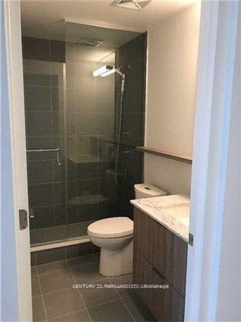 Photo 6 at 312 - 6 Parkwood Avenue, Casa Loma, Toronto