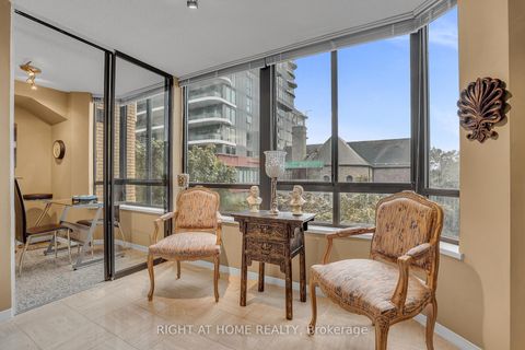 Photo 13 at 604 - 195 St Patrick Street, Chinatown, Toronto