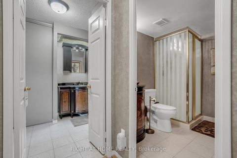 Photo 21 at 604 - 195 St Patrick Street, Chinatown, Toronto