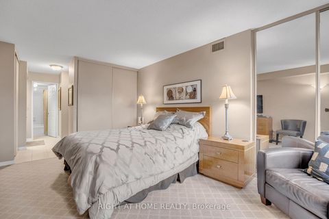 Photo 25 at 604 - 195 St Patrick Street, Chinatown, Toronto