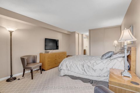 Photo 26 at 604 - 195 St Patrick Street, Chinatown, Toronto