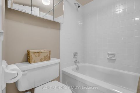 Photo 29 at 604 - 195 St Patrick Street, Chinatown, Toronto