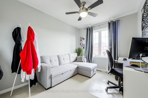 Photo 22 at 81 D'amato Crescent, Maple, Vaughan