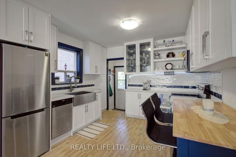 Photo 12 at 258 Gamma Street, Alderwood, Toronto