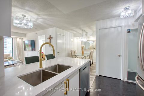 Photo 6 at 827 - 35 Saranac Boulevard, Lawrence, Toronto