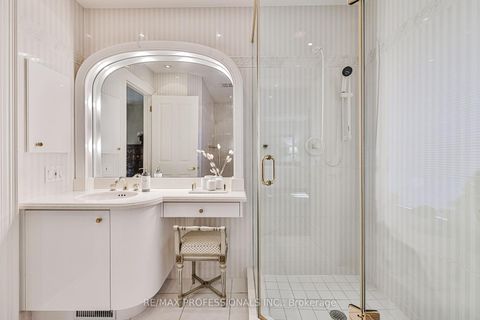 Photo 27 at 10 Neilor Crescent, Markland Wood, Toronto