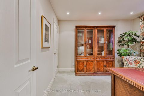 Photo 30 at 10 Neilor Crescent, Markland Wood, Toronto