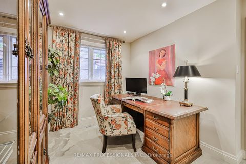 Photo 31 at 10 Neilor Crescent, Markland Wood, Toronto