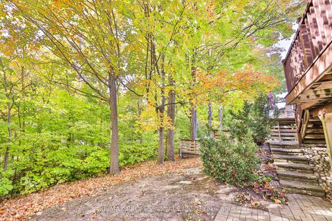 Photo 43 at 10 Neilor Crescent, Markland Wood, Toronto