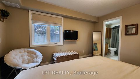 Photo 15 at 110 - 500 Mapleview Drive W, Holly, Barrie Photo 15 at 110 - 500 Mapleview Drive W, Holly, Barrie
