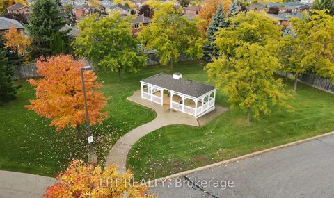 Photo 23 at 110 - 500 Mapleview Drive W, Holly, Barrie