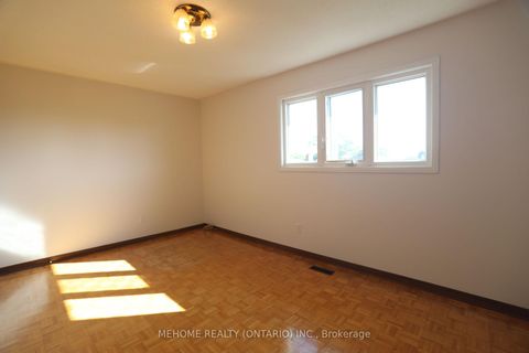 Photo 5 at 70 Governor Crescent, East Woodbridge, Vaughan