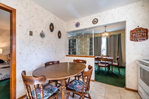 Photo 12 at 156 Catalina Drive, Guildwood, Toronto Photo 12 at 156 Catalina Drive, Guildwood, Toronto