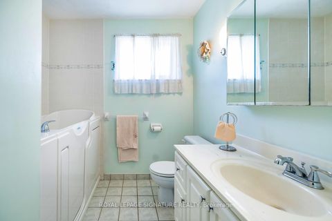 Photo 13 at 156 Catalina Drive, Guildwood, Toronto