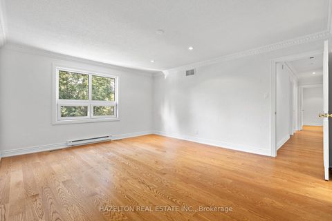 Photo 22 at 83 Ames Circle, Don Mills, Toronto