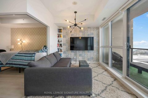 Photo 4 at 2215 - 51 East Liberty Street, Niagara, Toronto