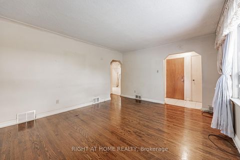 Photo 10 at 5 Mcgregor Road, Dorset Park, Toronto