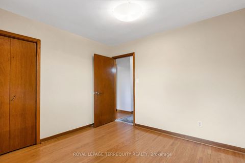 Photo 15 at 9 Larchmere Avenue, Humber Summit, Toronto