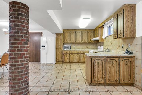 Photo 22 at 9 Larchmere Avenue, Humber Summit, Toronto