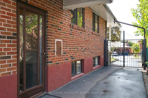 Photo 37 at 9 Larchmere Avenue, Humber Summit, Toronto