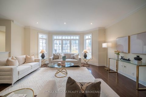 Photo 10 at 88 Bloorview Place, Don Valley Village, Toronto