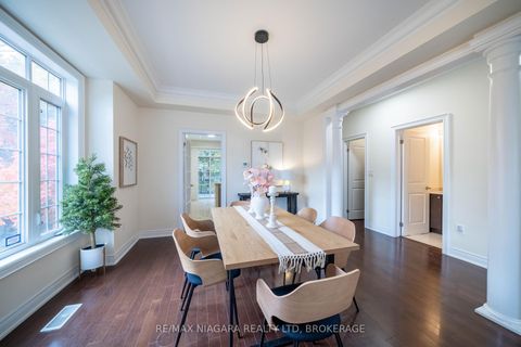 Photo 11 at 88 Bloorview Place, Don Valley Village, Toronto