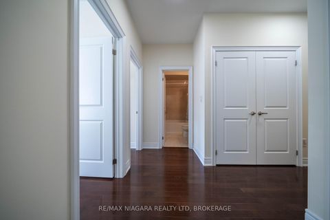 Photo 27 at 88 Bloorview Place, Don Valley Village, Toronto