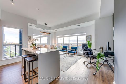 Photo 14 at 526 - 405 Dundas Street W, GO Glenorchy, Oakville