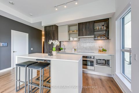 Photo 16 at 526 - 405 Dundas Street W, GO Glenorchy, Oakville