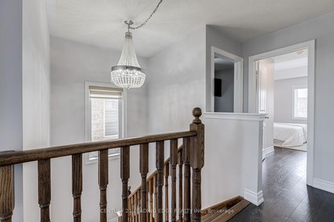 Photo 20 at 102 MACTIER Drive, Kleinburg, Vaughan