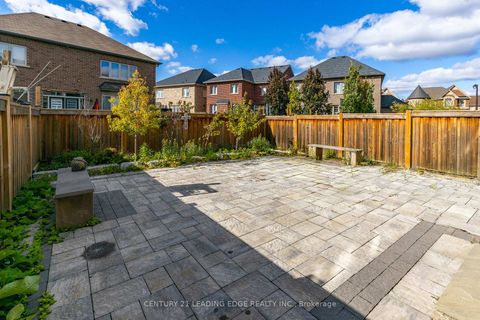 Photo 39 at 102 MACTIER Drive, Kleinburg, Vaughan