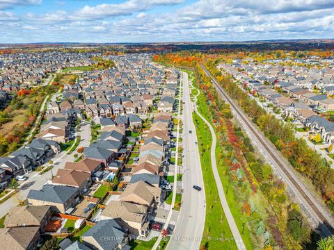 Photo 47 at 102 MACTIER Drive, Kleinburg, Vaughan