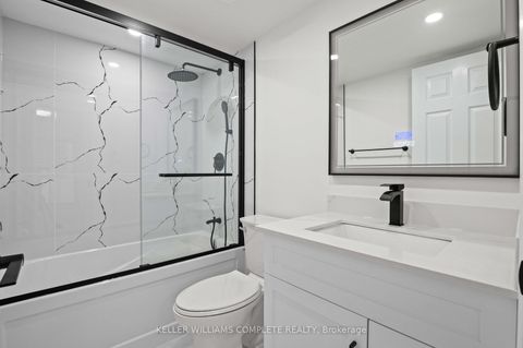 Photo 8 at 1110 - 30 GRAND TRUNK Crescent SW, Waterfront Communities C1, Toronto