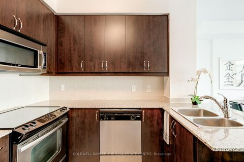 Photo 15 at 310 - 18 Holmes Avenue, Willowdale East, Toronto