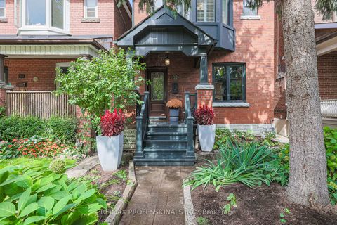 Photo 0 at 18 Constance Street, Swansea, Toronto