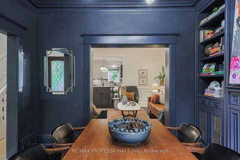 Photo 2 at 18 Constance Street, Swansea, Toronto