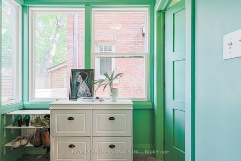 Photo 9 at 18 Constance Street, Swansea, Toronto