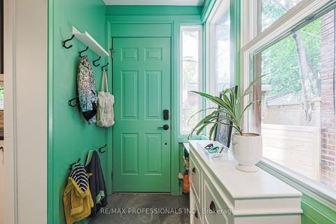 Photo 10 at 18 Constance Street, Swansea, Toronto