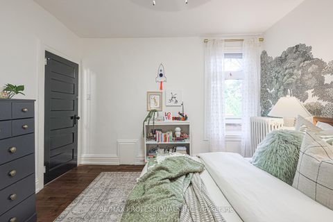 Photo 17 at 18 Constance Street, Swansea, Toronto