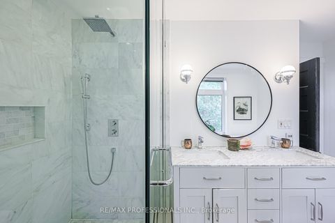 Photo 18 at 18 Constance Street, Swansea, Toronto