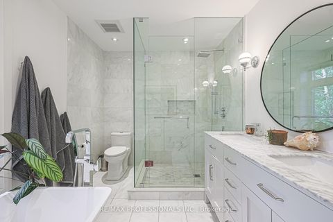 Photo 19 at 18 Constance Street, Swansea, Toronto