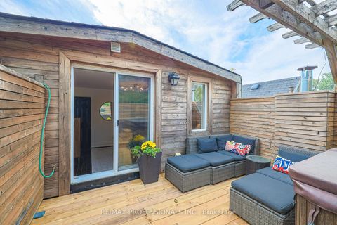 Photo 31 at 18 Constance Street, Swansea, Toronto