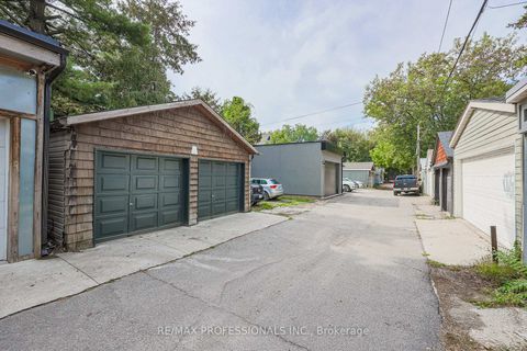 Photo 44 at 18 Constance Street, Swansea, Toronto